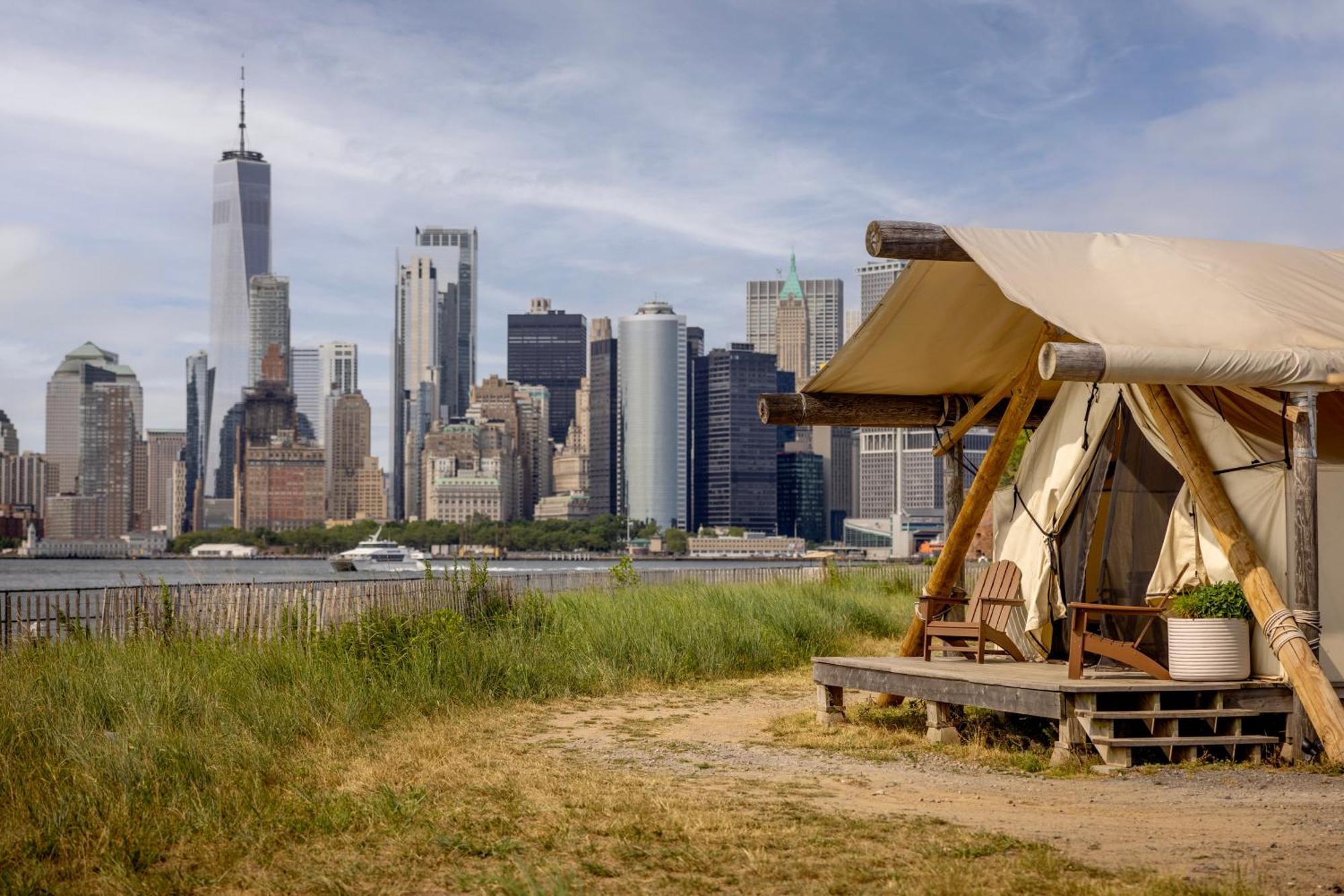 Voyager Twin Tent